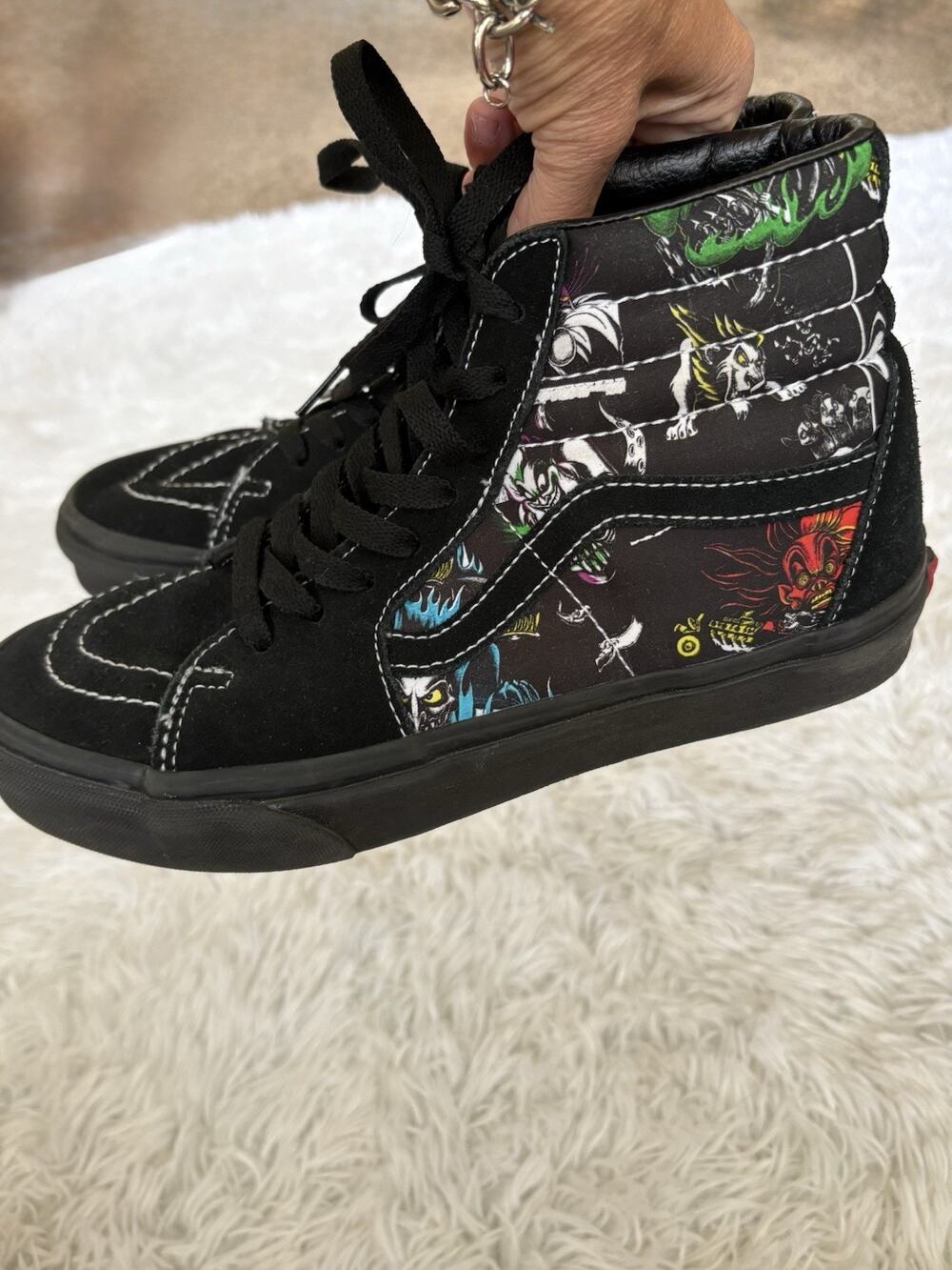 Great Vans Disney 100 6.5/ 8 “Villians” Classic High Top Sneakers. Exc. Cond